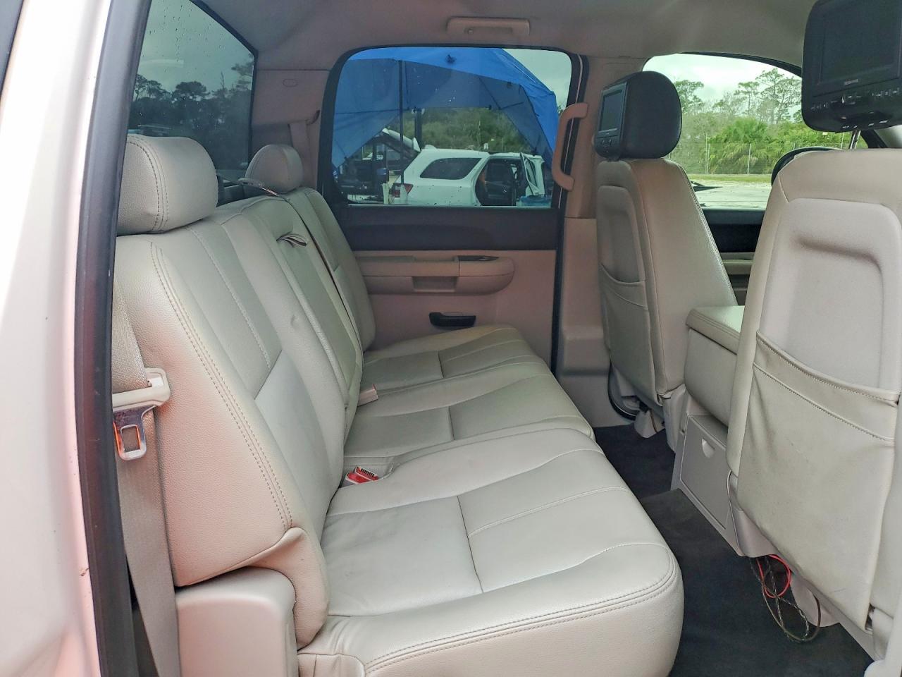 2011 Chevrolet Silverado C1500 LT