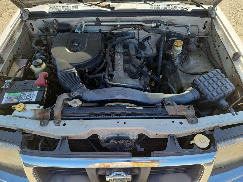 1999 Nissan Frontier XE