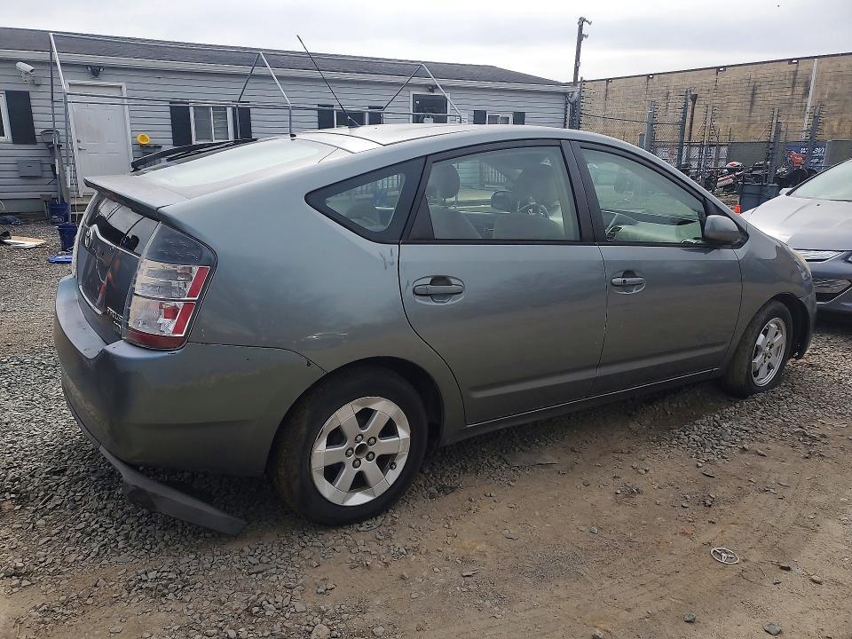 2005 Toyota Prius Base