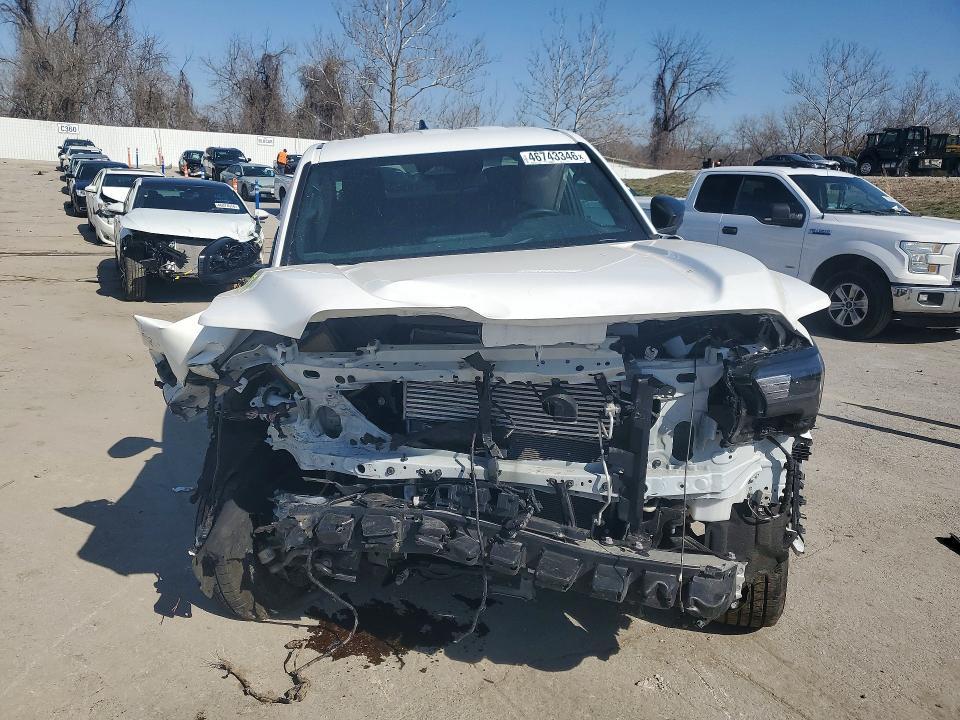 2024 Toyota Tacoma SR