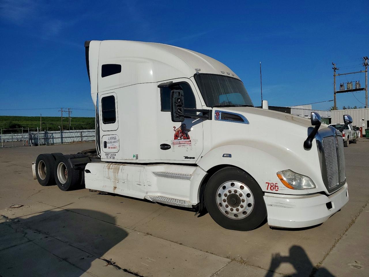 2021 Kenworth T680 Semi Truck