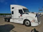2021 Kenworth T680 Semi Truck