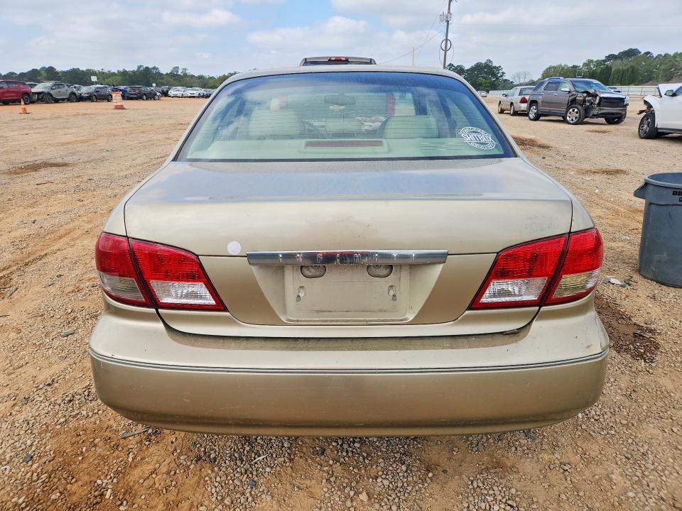 2003 Infiniti I35 Base