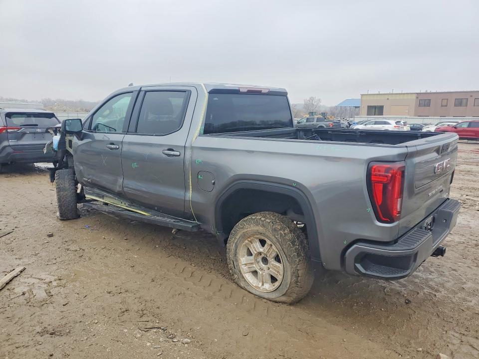 2021 GMC Sierra K1500 AT4