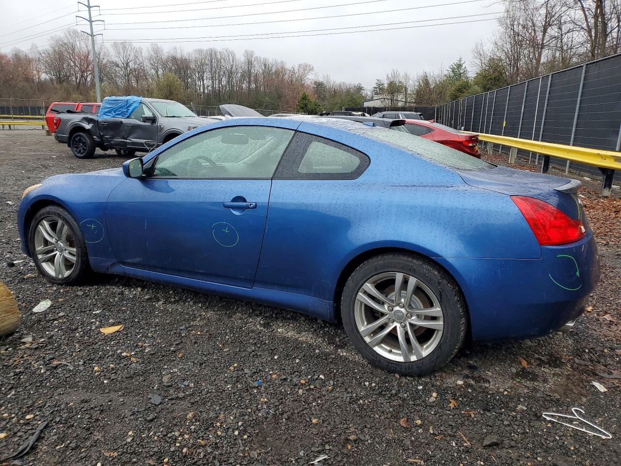 2009 Infiniti G37 Coupe x
