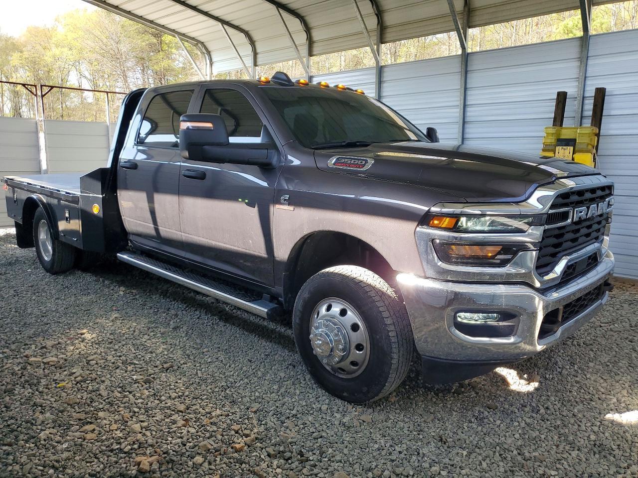 2025 Dodge RAM 3500 Flatbed Truck