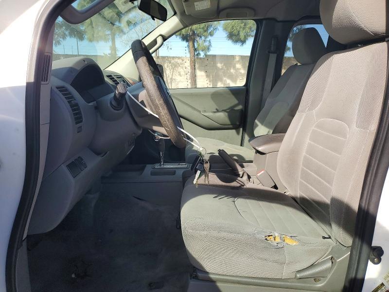 2012 Nissan Frontier s