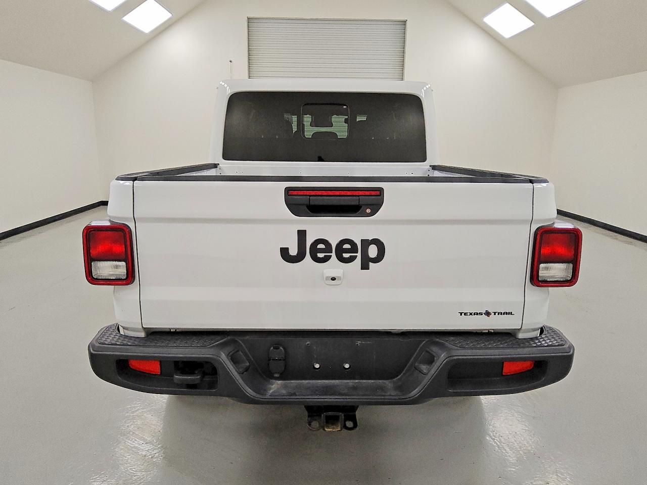 2024 Jeep Gladiator Sport