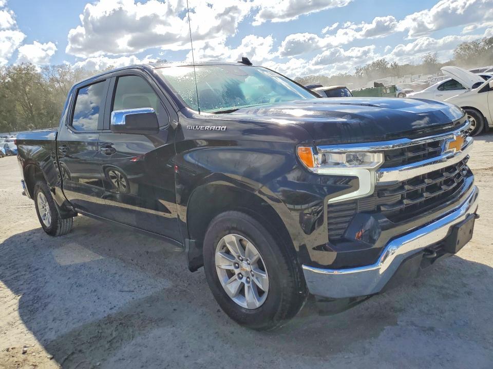2025 Chevrolet Silverado K1500 LT