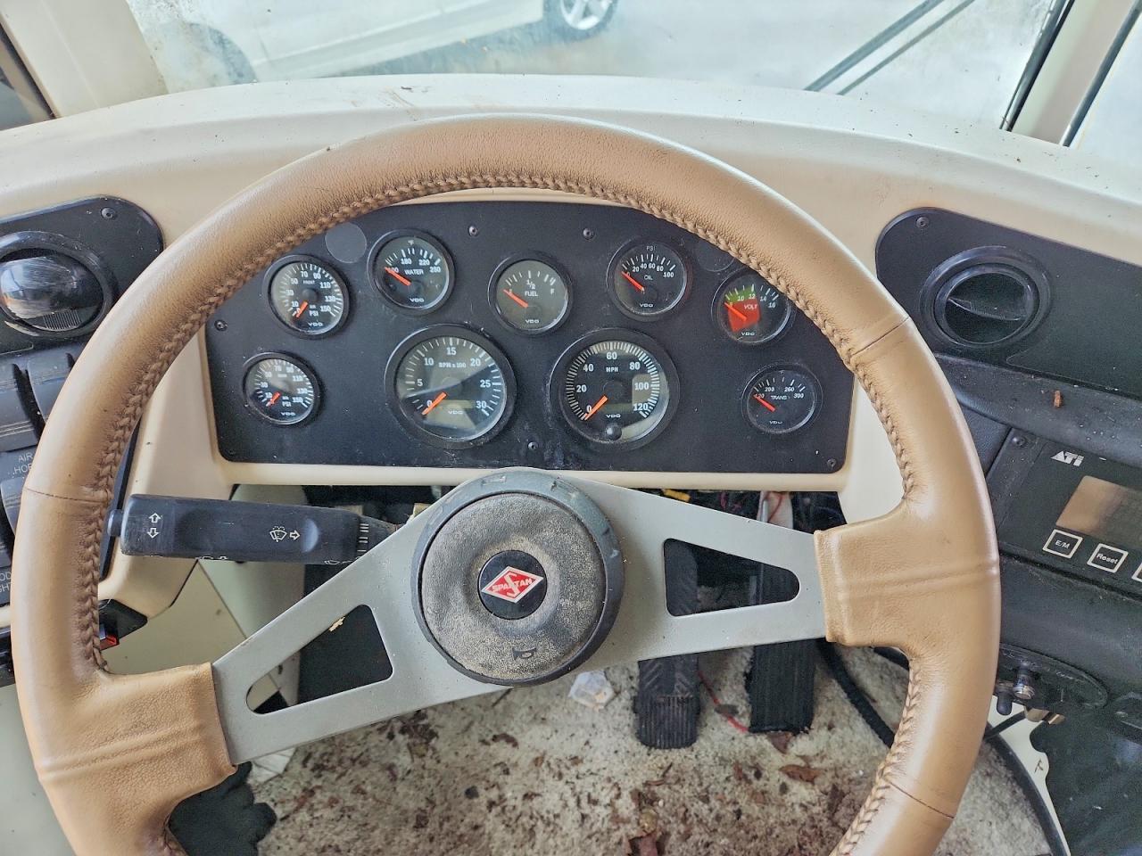 1999 Spartan Motorhome 4VZ