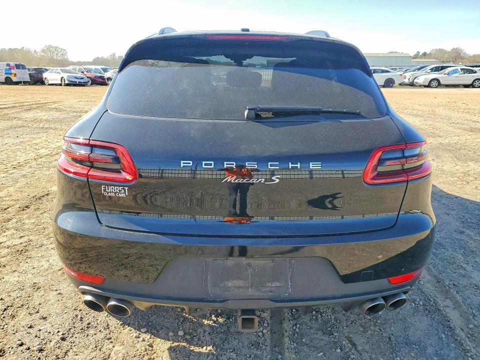 2018 Porsche Macan s