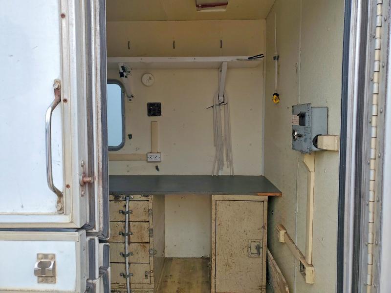 1999 Feathrlite 1999 Featherlite Fiber Optic Splicing Trailer