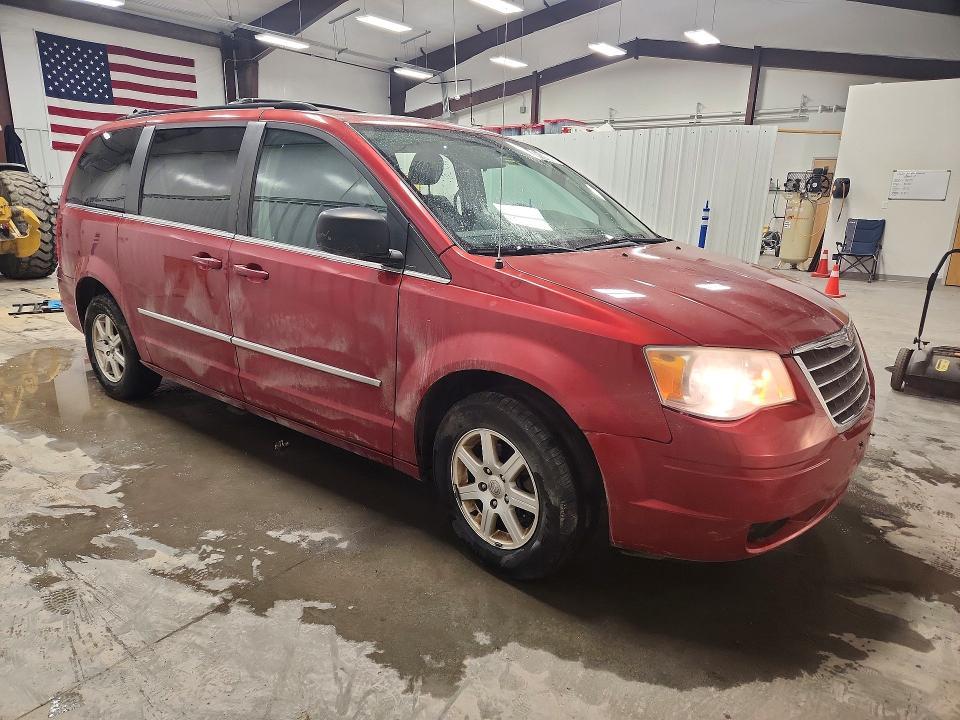 2010 Chrysler Town & Country Touring