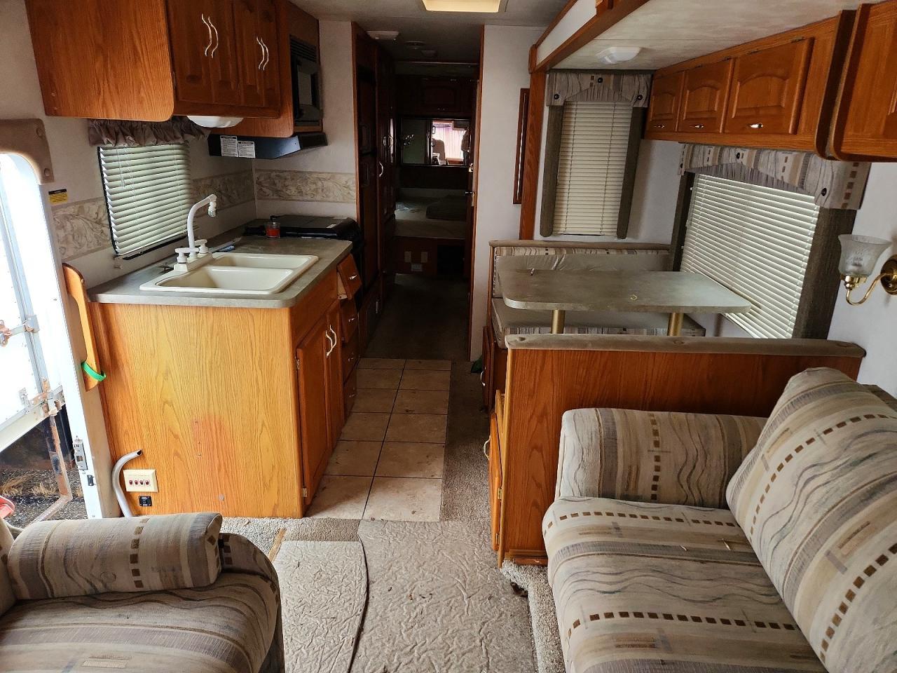 2003 Ford 2004 Ford F550 Super Duty RV