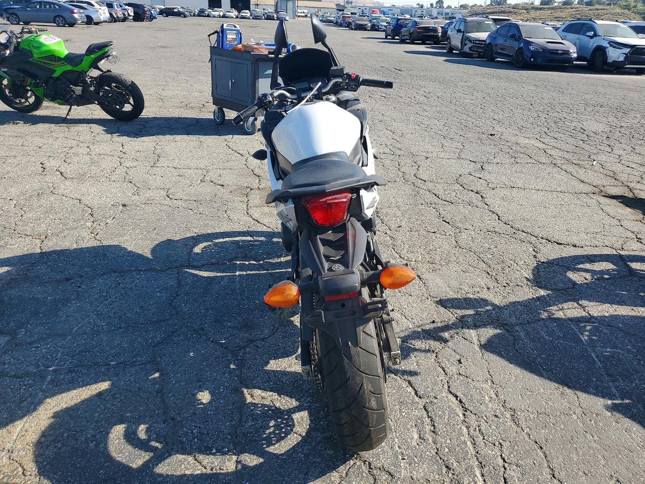 2012 Yama FZ6 RC