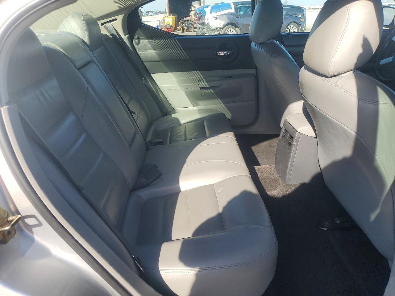 2006 Dodge Charger se