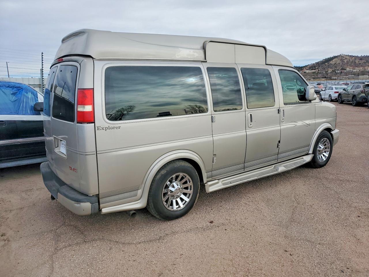 2009 GMC Savana G1500