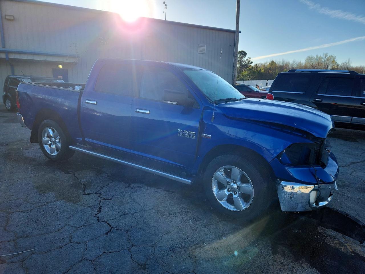 2016 Dodge RAM 1500 SLT