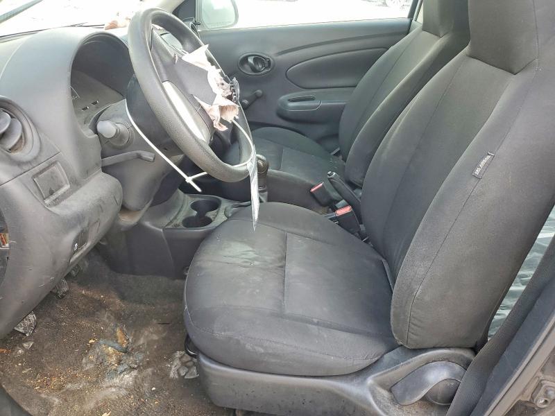 2015 Nissan Versa 1.6 s