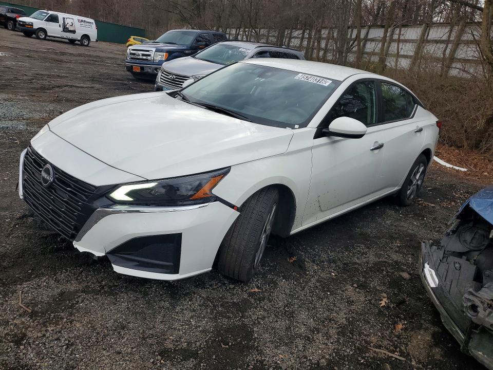 2023 Nissan Altima 2.5 s