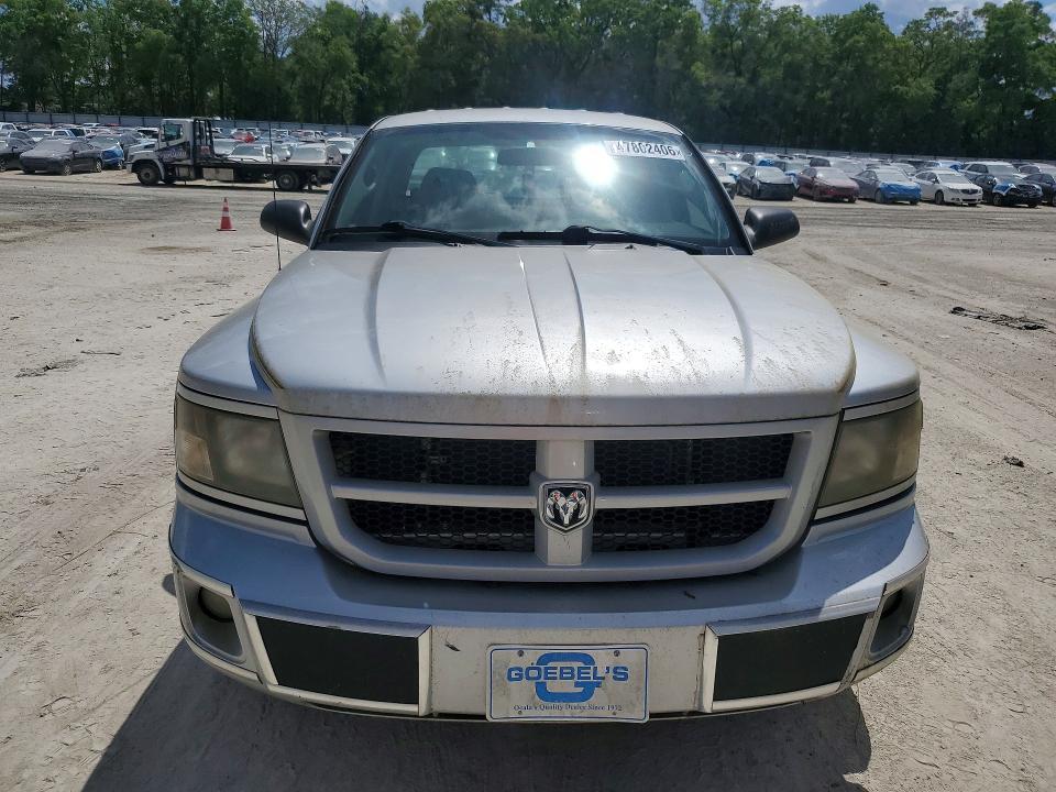 2011 Dodge Dakota slt