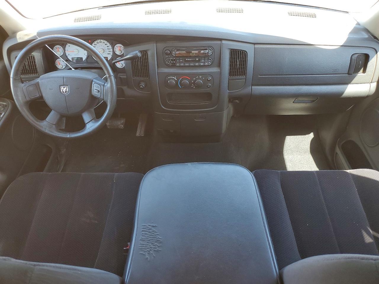 2004 Dodge RAM 1500 ST
