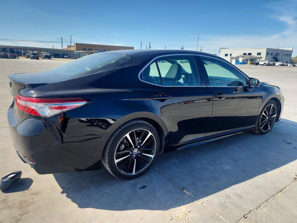 2018 Toyota Camry xse