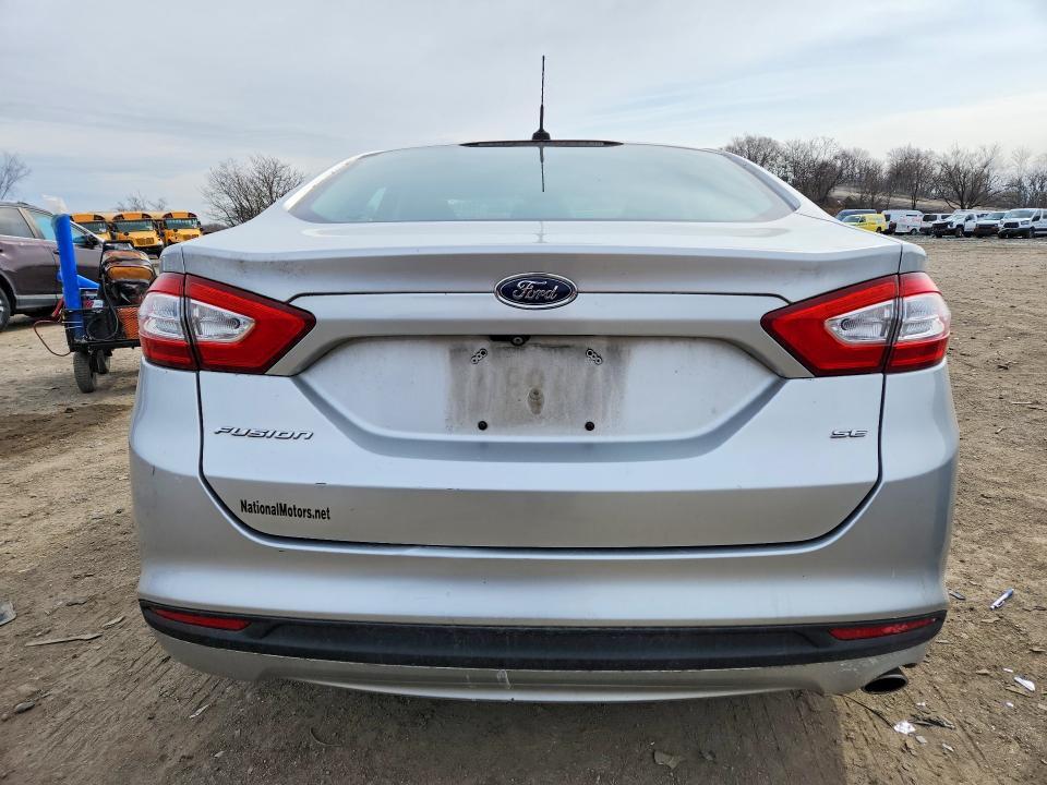 2015 Ford Fusion se