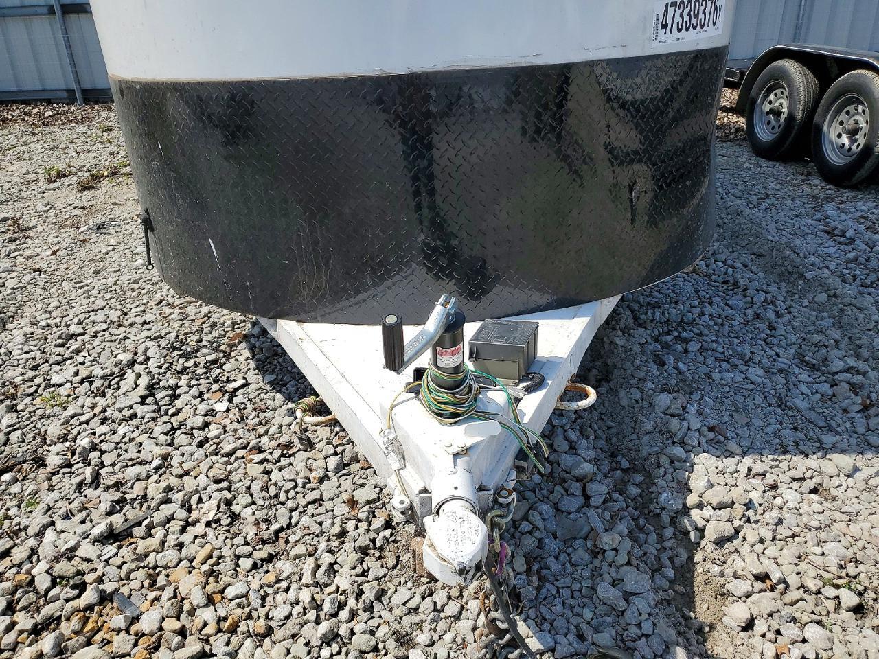 2026 S&S Horse Trailer