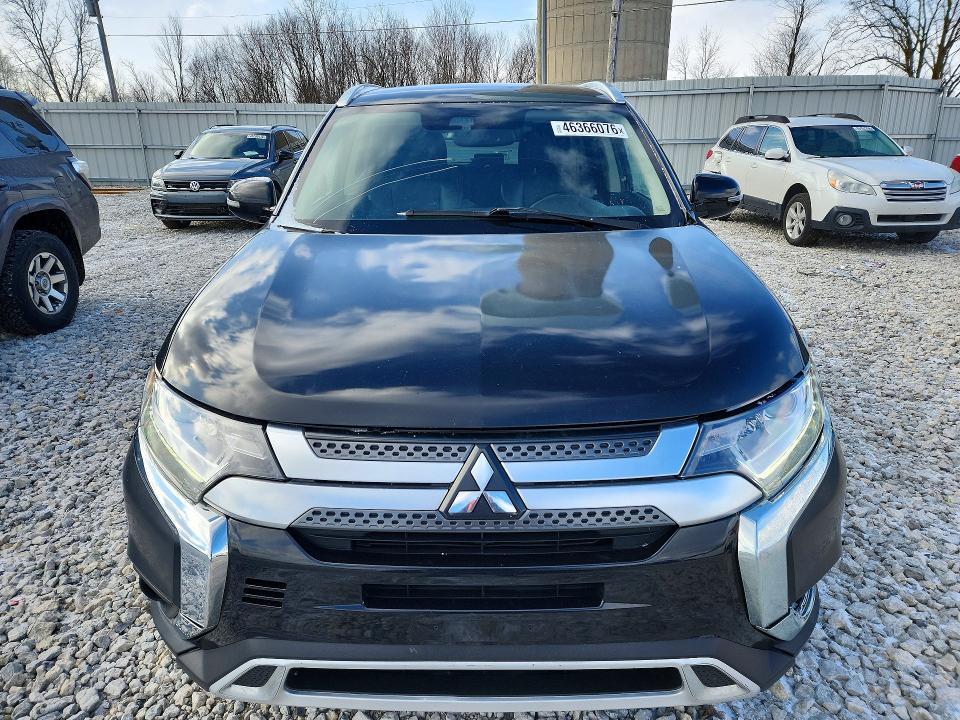 2020 Mitsubishi Outlander se
