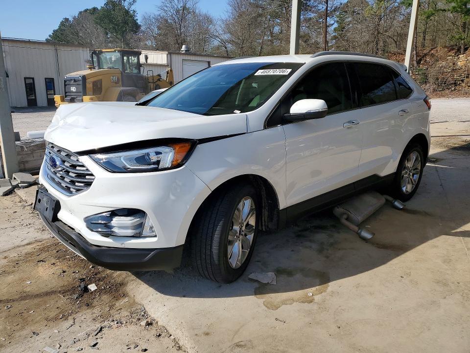 2020 Ford Edge Titanium