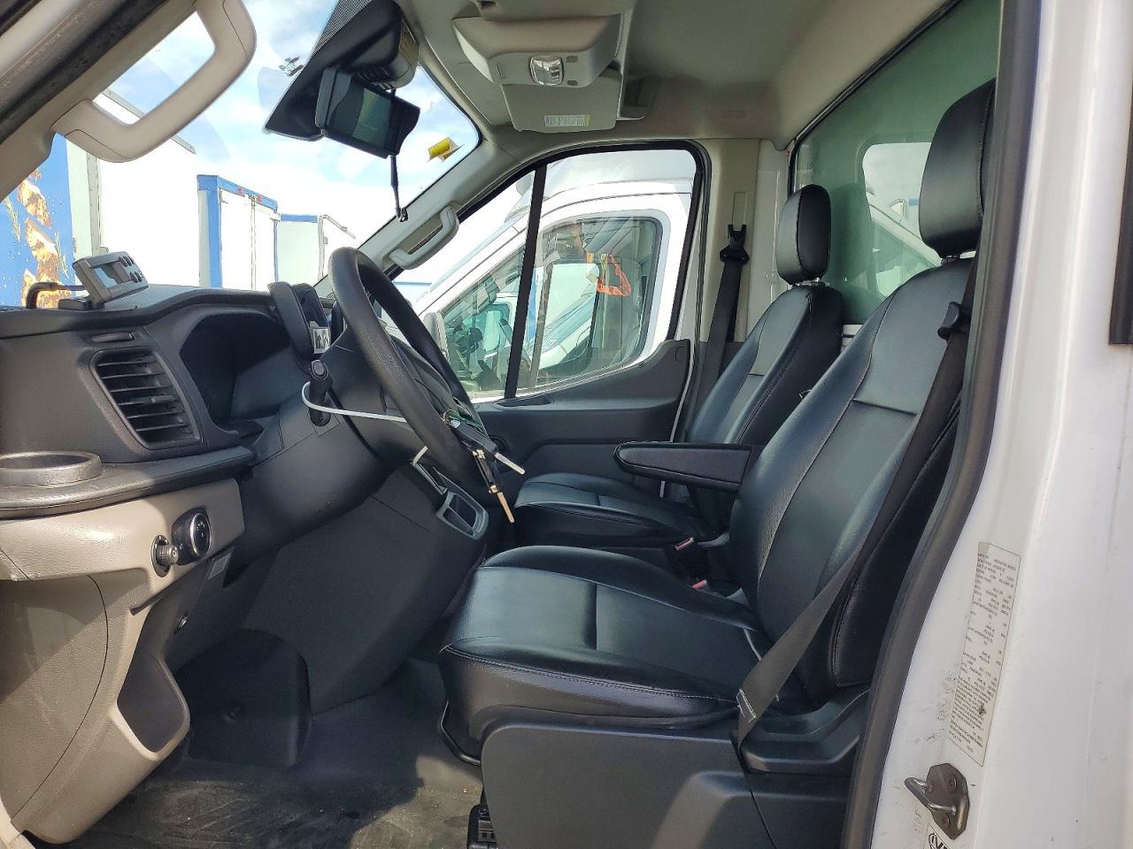 2020 Ford Transit Delivery Truck