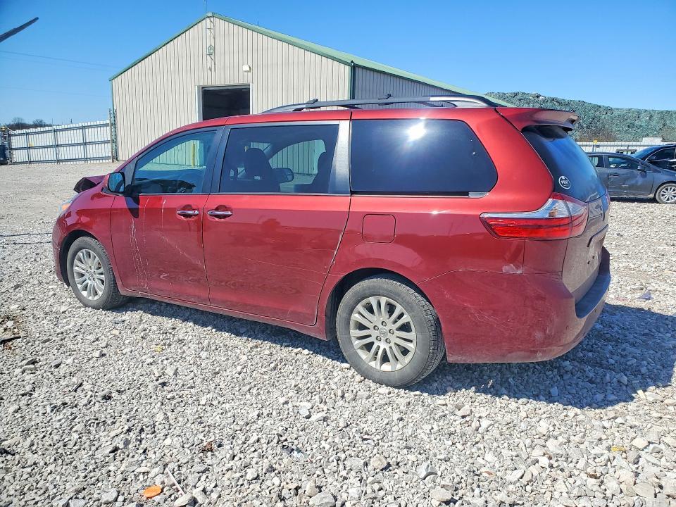 2016 Toyota Sienna