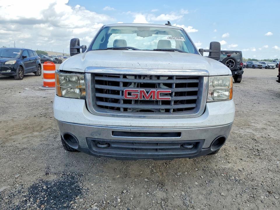 2009 GMC Sierra C2500 Heavy Duty