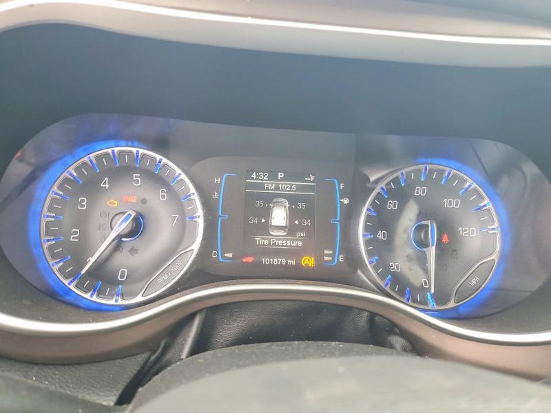 2017 Chrysler Pacifica Touring l