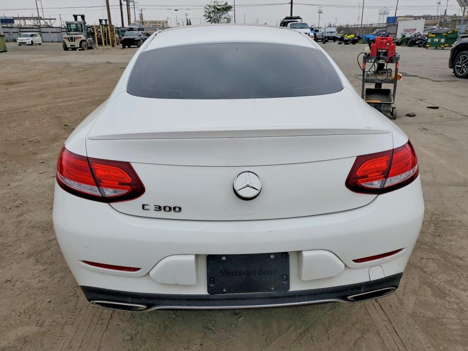 2017 Mercedes-Benz C300