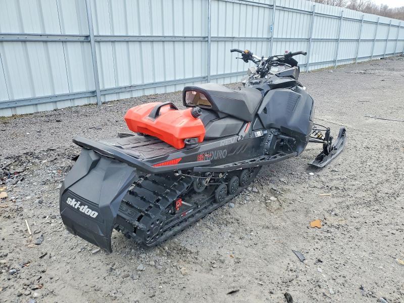2019 Skidoo Renegade X E-TEC 850
