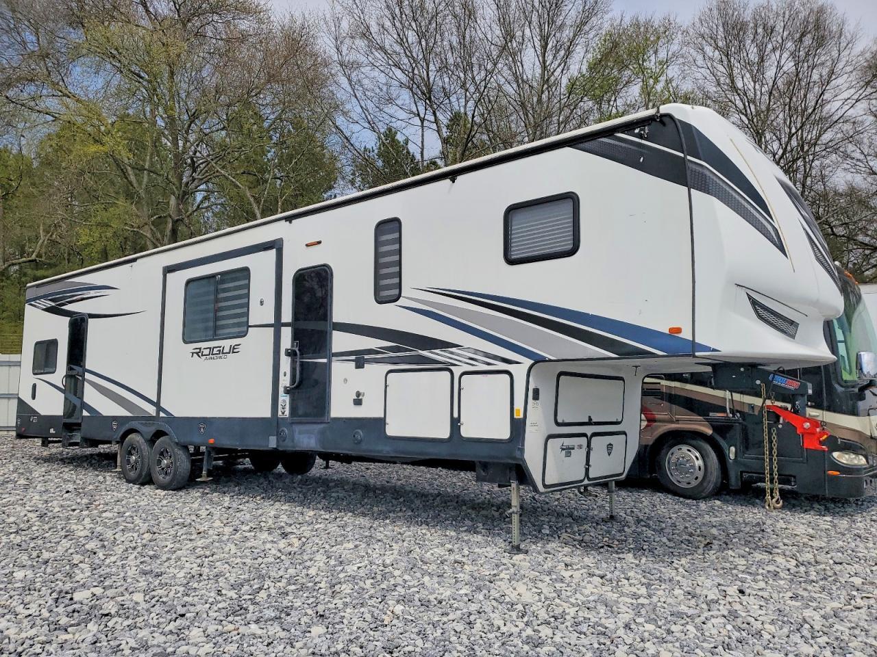 2021 Foresriver 2021 Forest River Rogue Camper