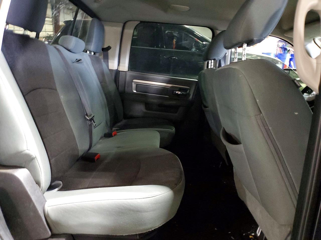 2014 Dodge Ram 1500 slt