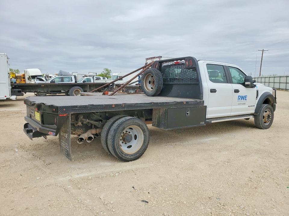 2019 Ford F550 Super Duty Flatbed Truck