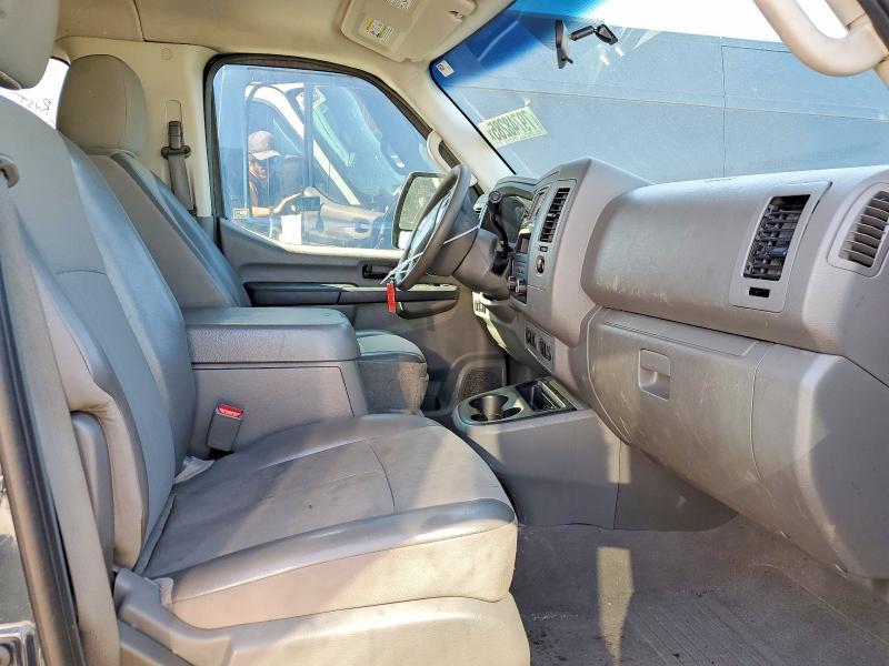 2013 Nissan Nv 3500 hd s