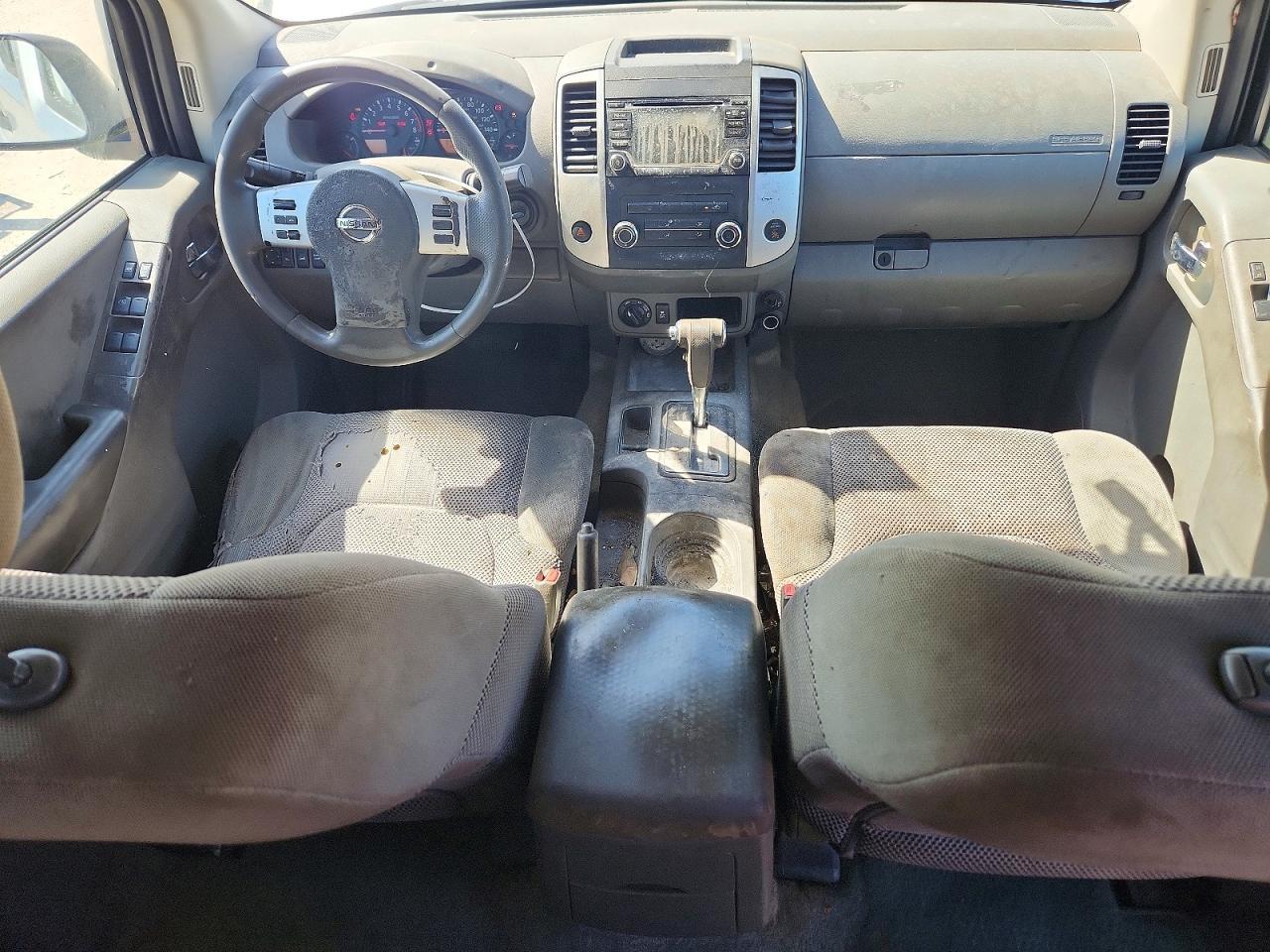 2017 Nissan Frontier SV