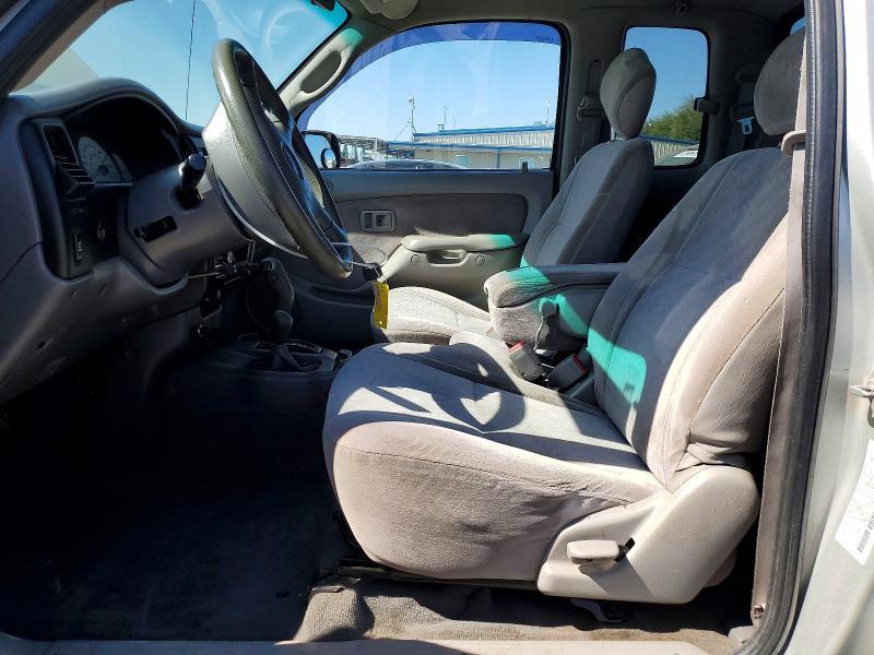 2002 Toyota Tacoma Base