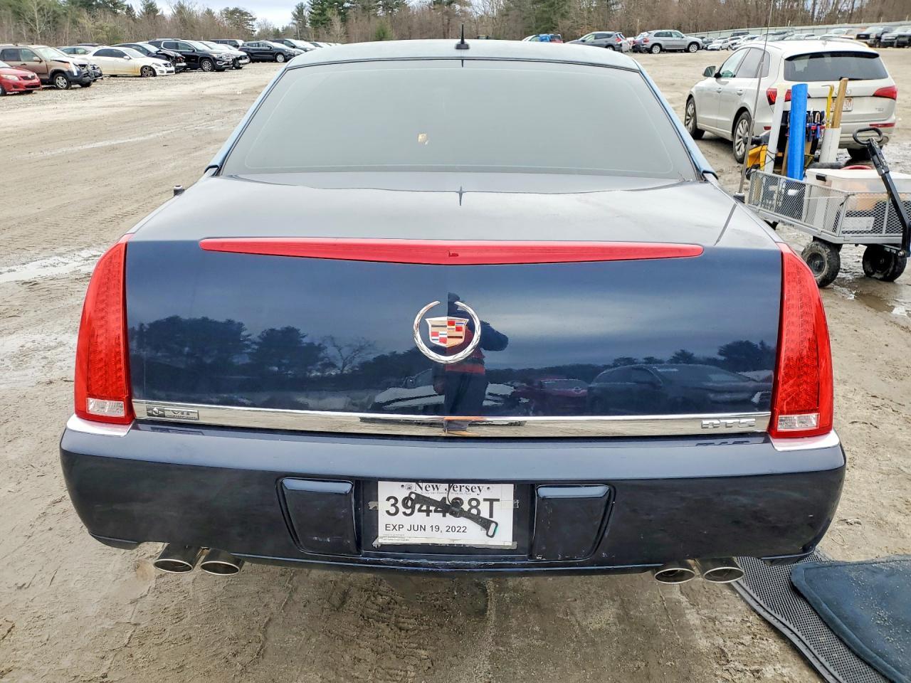 2007 Cadillac Professional Chassis