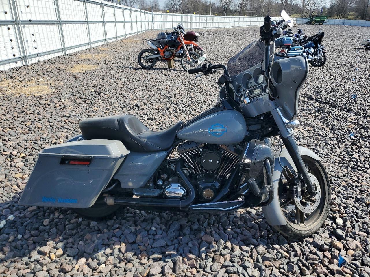 2009 Harley-Davidson Flhx
