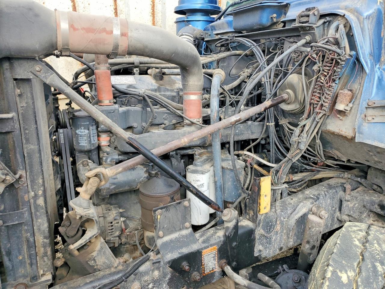 1991 Mack RB688S Dump Truck