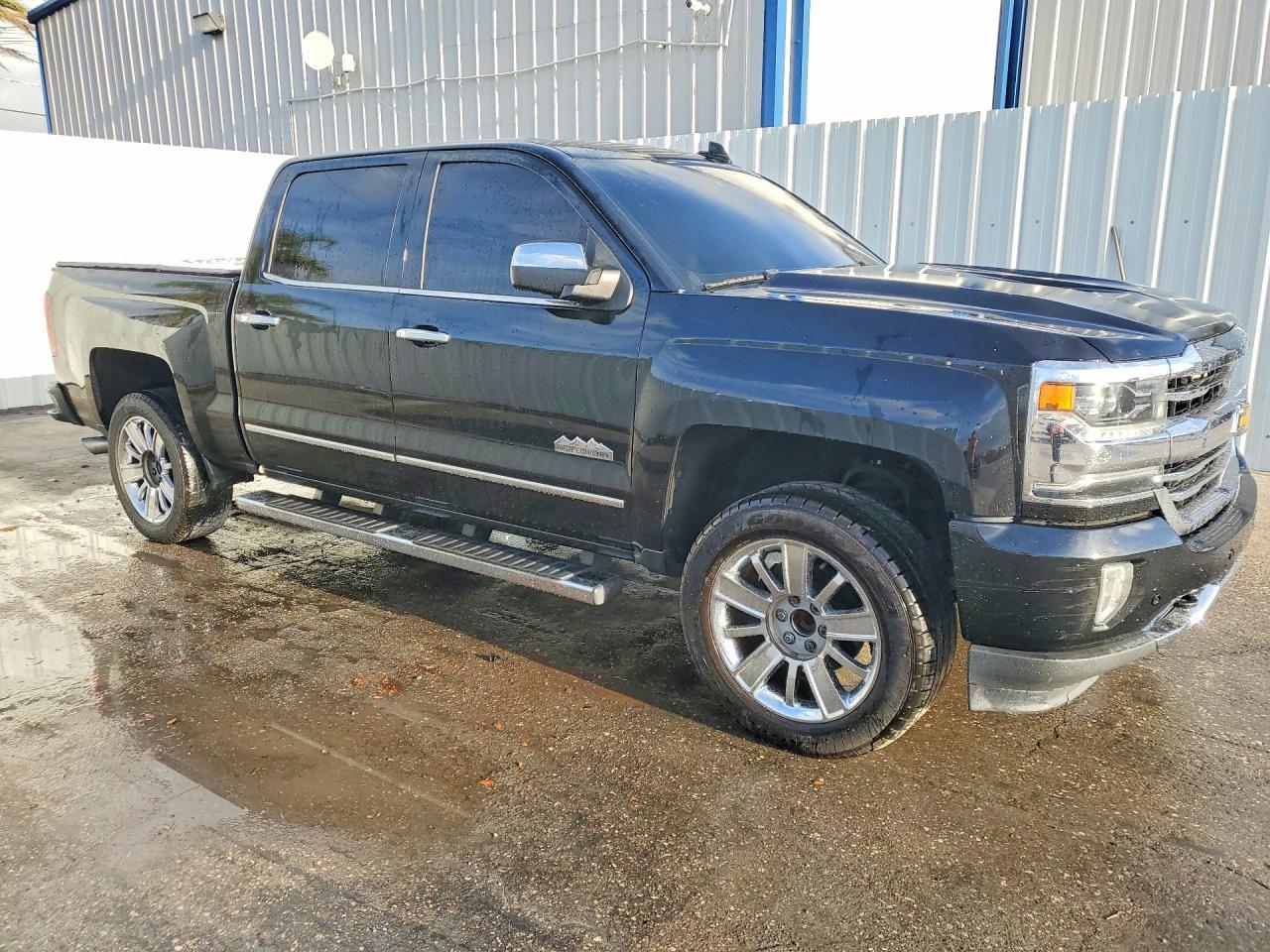 2017 Chevrolet Silverado C1500 High Country