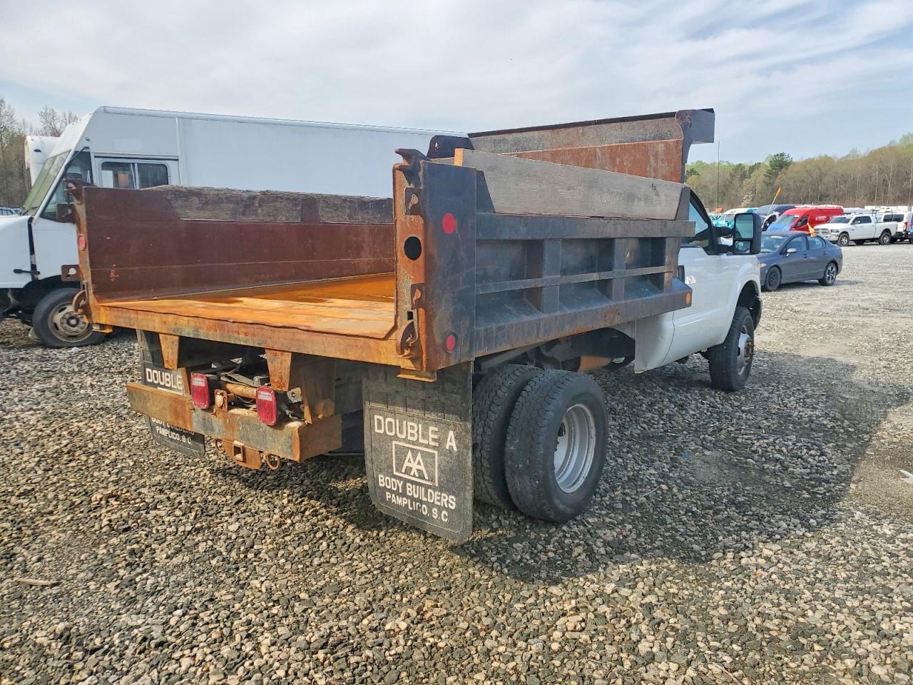 2011 Ford F350 Super Duty Dump Truck