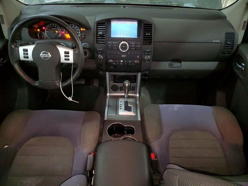 2010 Nissan Pathfinder s FE+