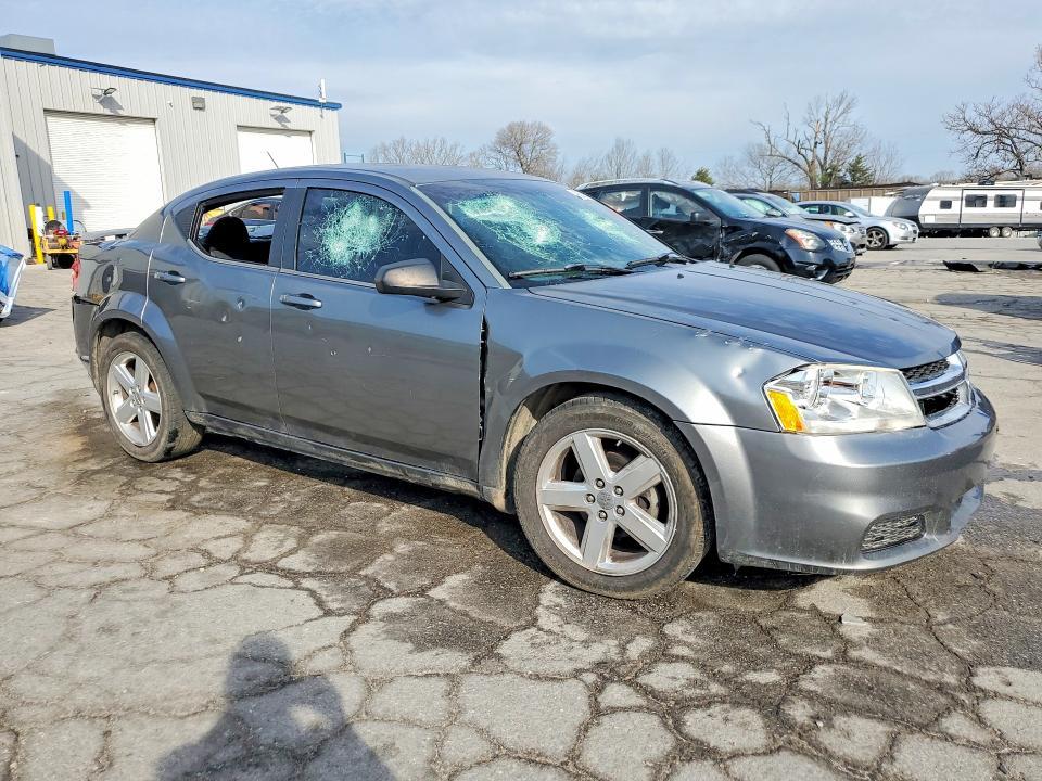 2013 Dodge Avenger se